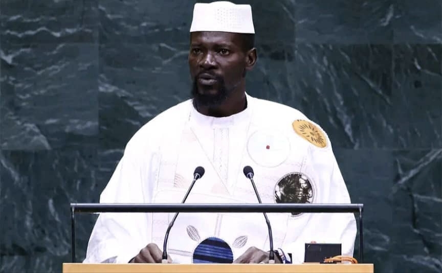 Les « putschistes en costume » à la tribune de l’ONU : le réquisitoire choc de Mamadi Doumbouya relance le débat sur les tripatouillages constitutionnels en Afrique