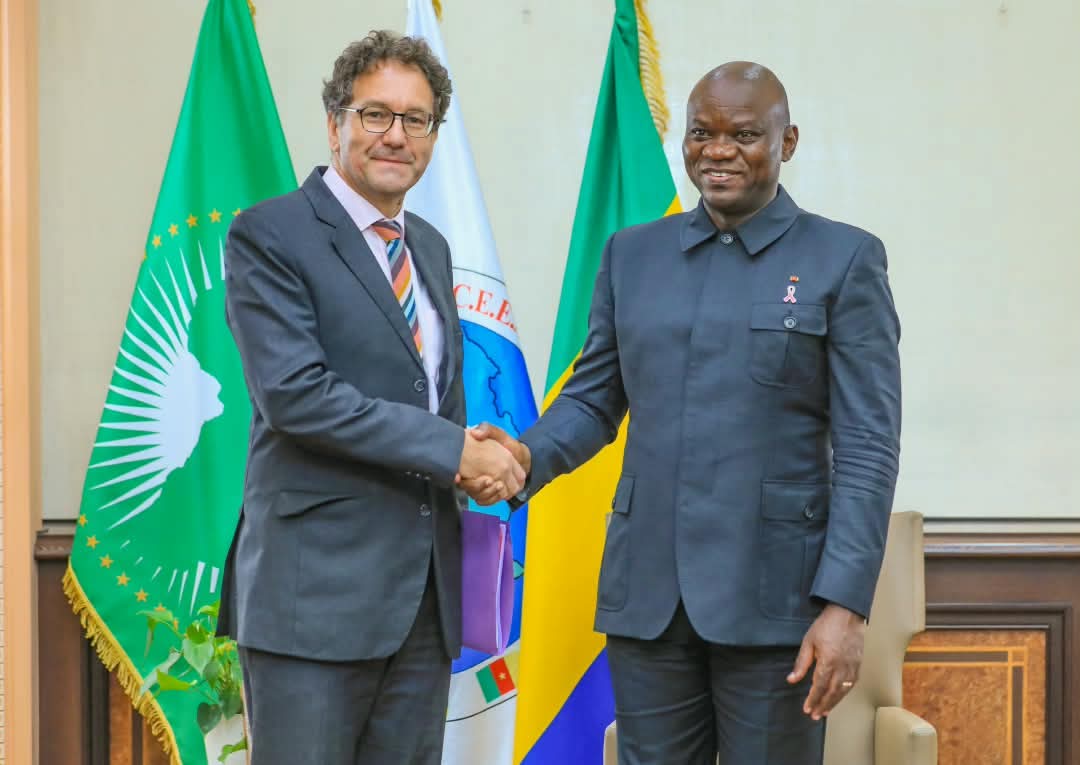 Partenariat industriel et valeur ajoutée locale: Oligui Nguema et l'ambassadeur de France échangent sur le dossier Eramet et la transformation du manganèse