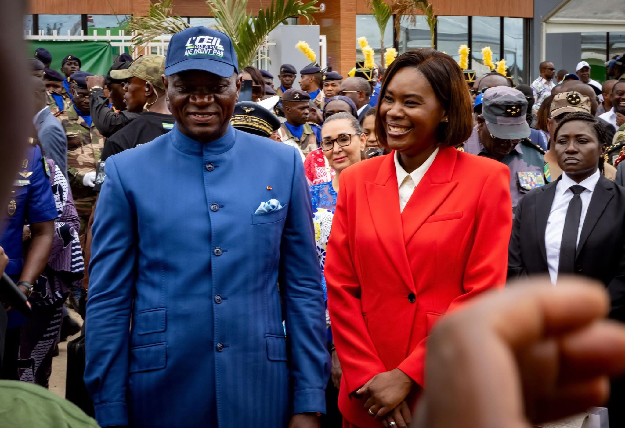 Makokou : le couple présidentiel inaugure le siège provincial des épouses des personnels des Forces de Défense et de Sécurité