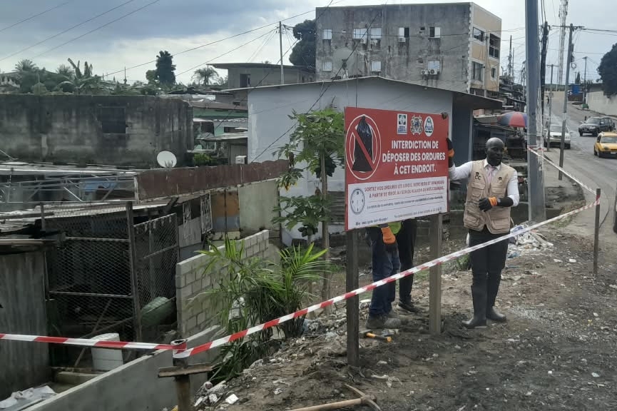 Suppression des dépôts anarchiques d'ordures à Libreville: la municipalité contrainte de poster des vigiles face à l'incivisme de la population