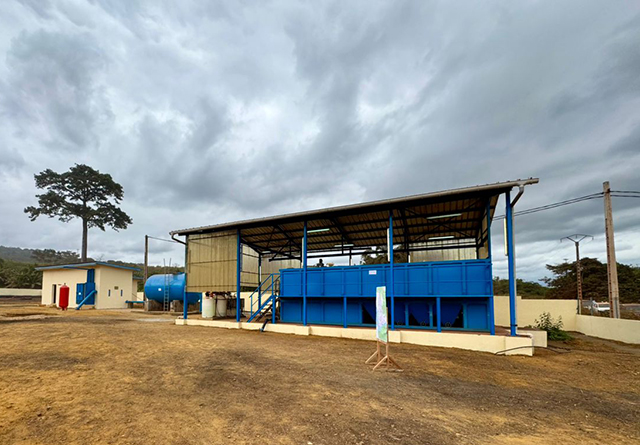 Booué : le Président Oligui Nguema inaugure une nouvelle station de traitement d'eau potable pour tripler la production locale