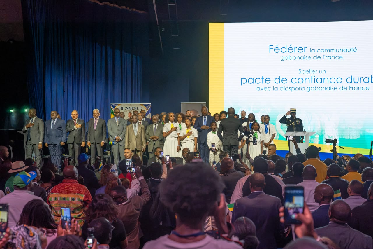 Une communion mémorable : Brice Clotaire Oligui Nguema à la rencontre de la diaspora gabonaise en France