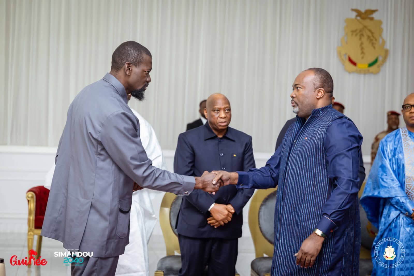 Guinée Conakry: l'Ambassadeur du Gabon, Persis Lionel Essono Ondo, présente ses lettres de créance au Président Mamadi Doumbouya