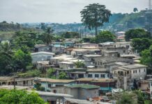 Gabon : une taxe d’habitation prélevée sur les factures d’électricité dès 2026