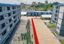 Logement et dignité : le Chef de l’État améliore le cadre de vie des forces de police