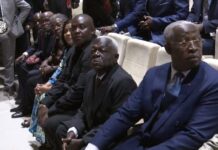 Gabon: Ndong Sima, Assélé, Ella Nguema,Michel Menga M’Essone admiratifs après la visite de la Cité de la Démocratie et la Cité Émeraude