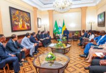 Souveraineté industrielle : Le Gabon et CIMAF scellent un partenariat stratégique majeur au Palais Rénovation